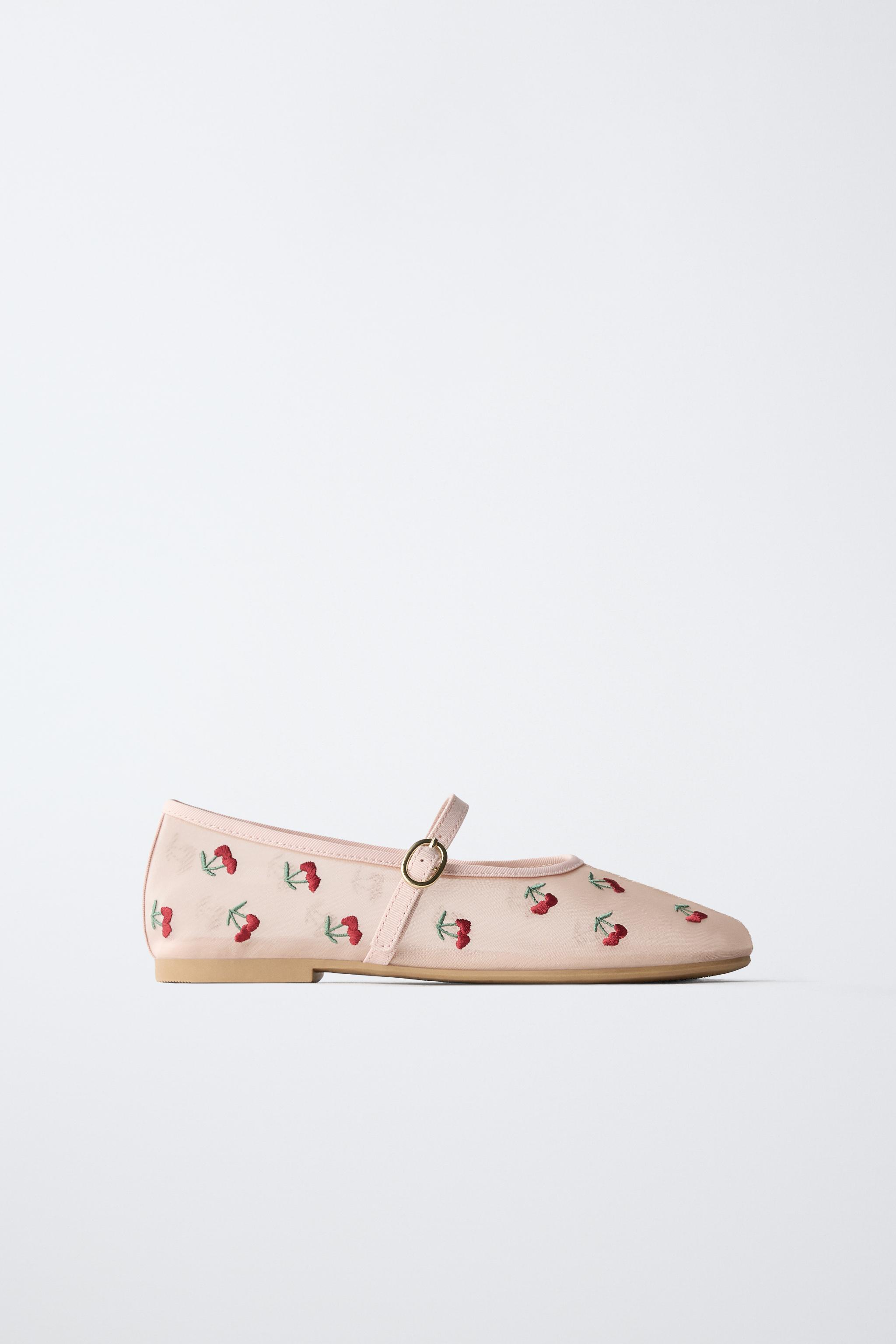 CHERRY EMBROIDERED BALLET FLATS
